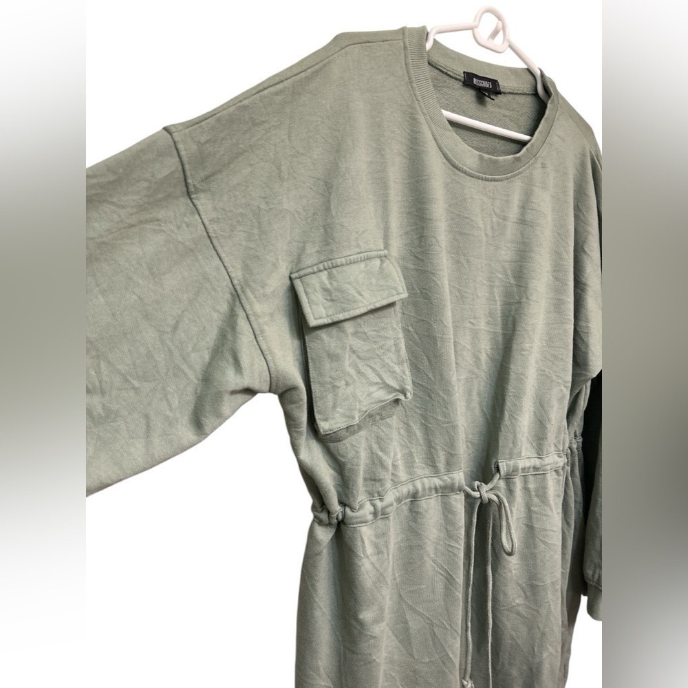 Missguided pocket detail tie waist sweater mini dress in sage - Picture 3 of 6